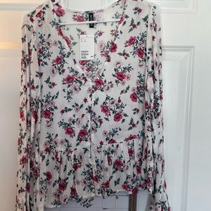 NWT Floral Blouse